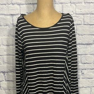 Classic Core Black & White Striped Swing Dress – Soft Comfort Casual | Size M